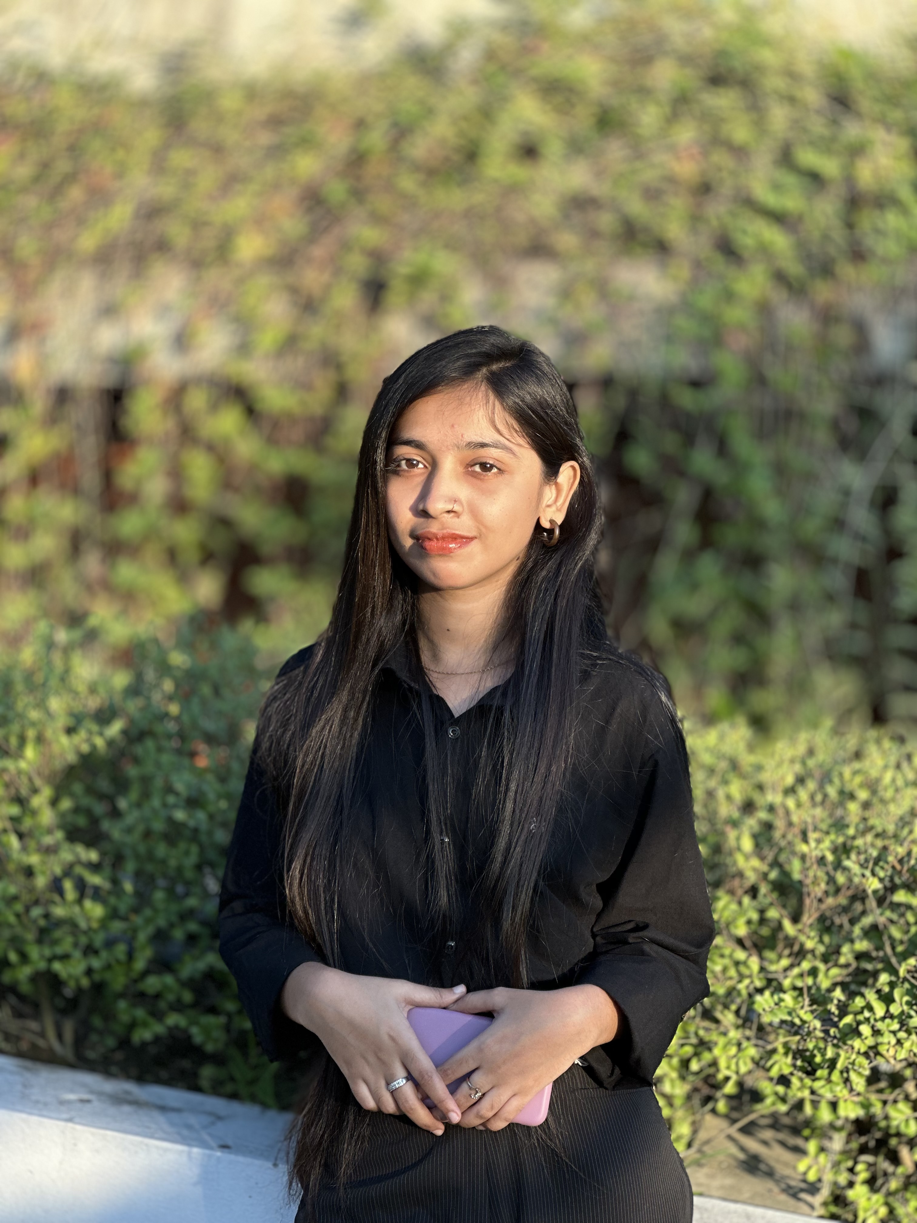  Iffat Ayman